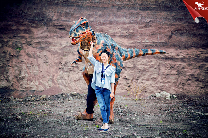 仿真恐龙皮套，恐龙服，恐龙衣服，恐龙服装，恐龙表演服