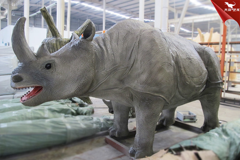 仿真犀牛，大型仿真动物模型