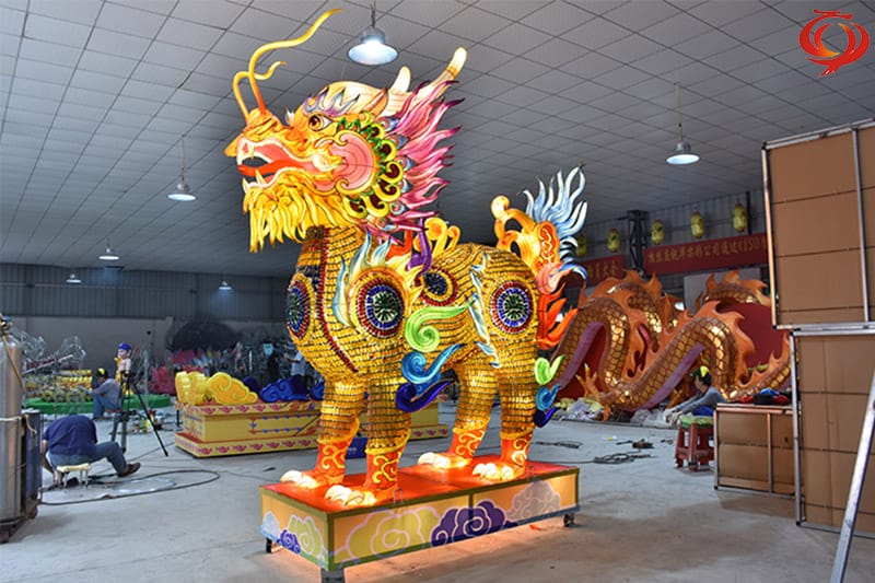 药瓶彩灯，麒麟元素主题花灯